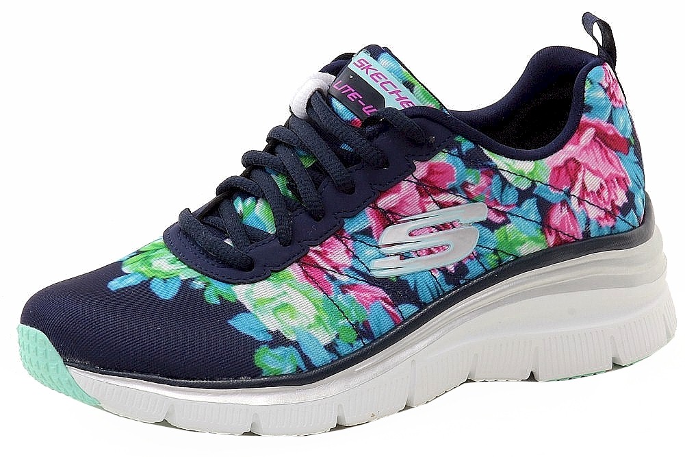 skechers air cooled memory foam