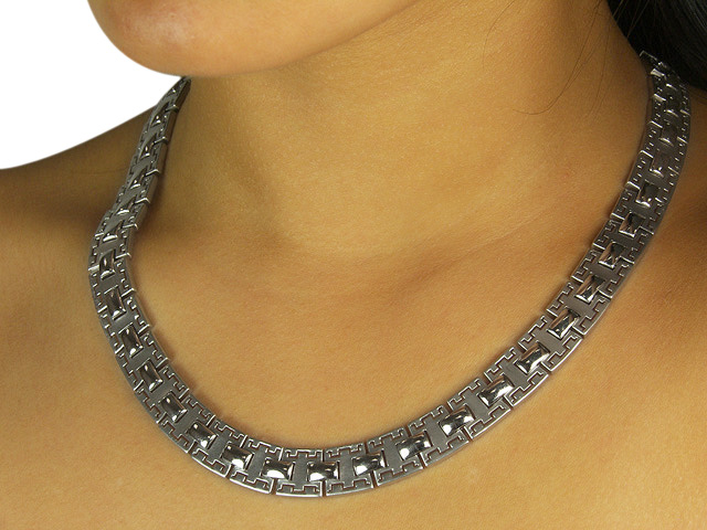 Patterned 925 Sterling Silver Square Link Necklace