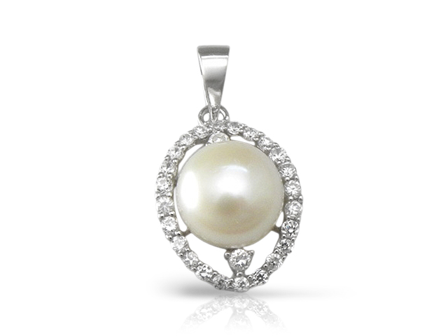 Cubic Zirconia Fresh Water Pearl Necklace