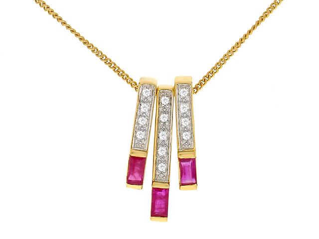 9ct Yellow Gold Ruby 