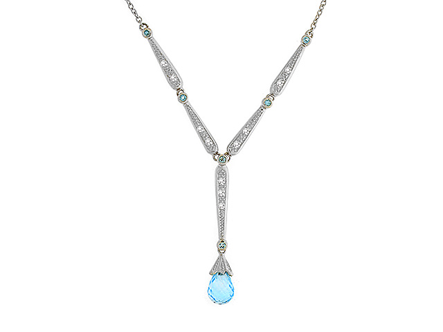 9ct White Gold Blue Topaz 