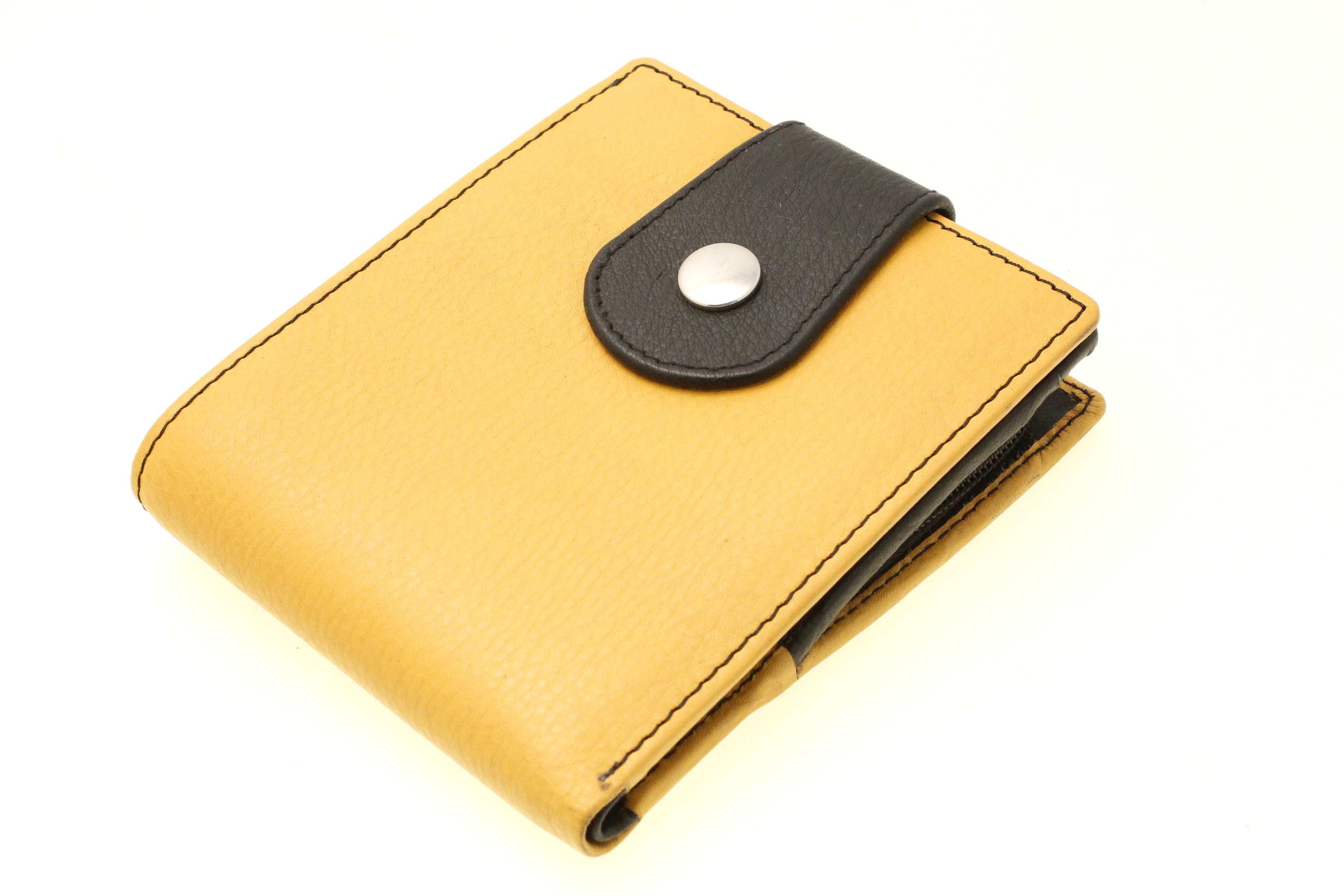 Women's Wallet Leather Bifold Snap Closed Zipper Change Pocket Compact