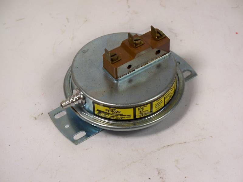 Tridelta FS67891623 Pressure Switch ! WOW ! Industrial Automation Canada
