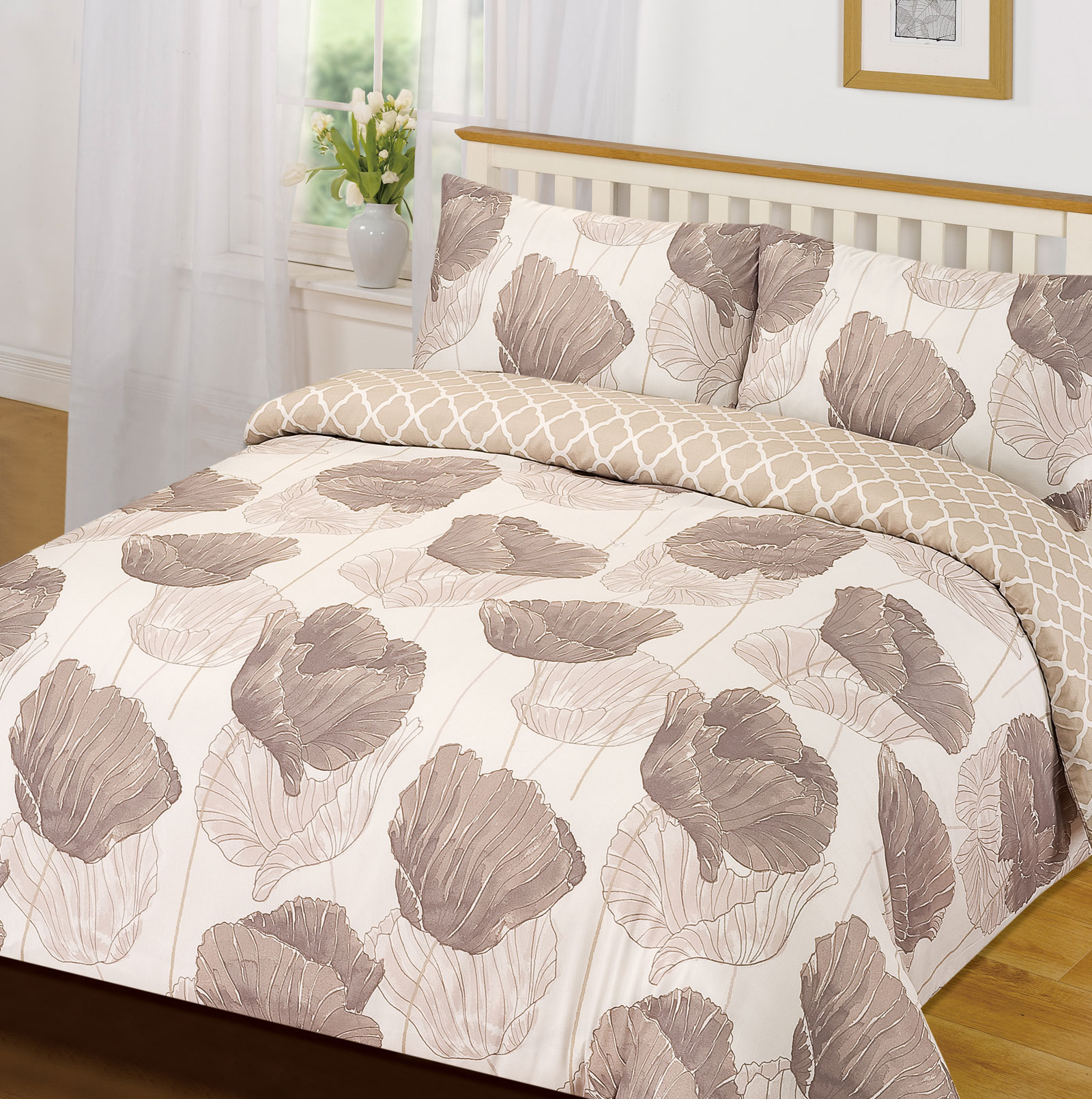 Quilt Cover with Pillow Case Bedding Set Corinne Petal Floral Natural