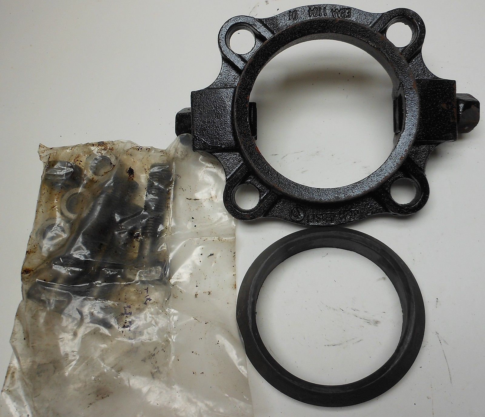 EBAA IRON 4" Megalug Restraint With MJ Accessories Model 1104DSC NNB eBay