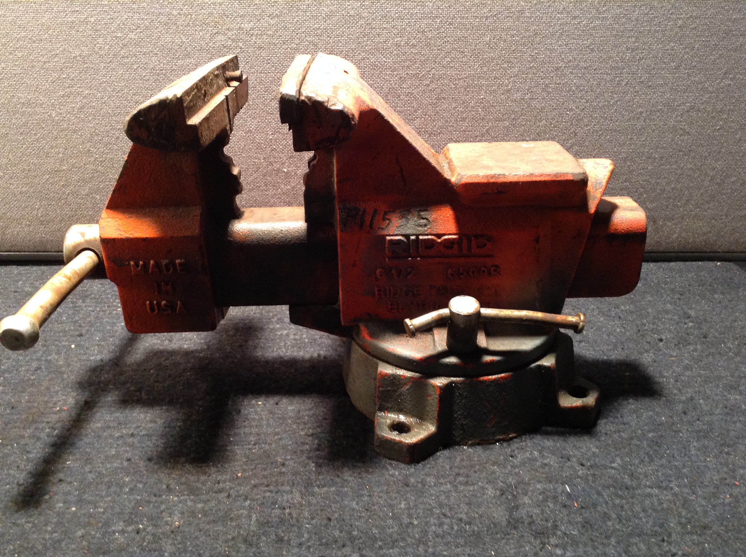 Ridgid 6500R 6 1/2 Inch Combination Swivel Vise eBay