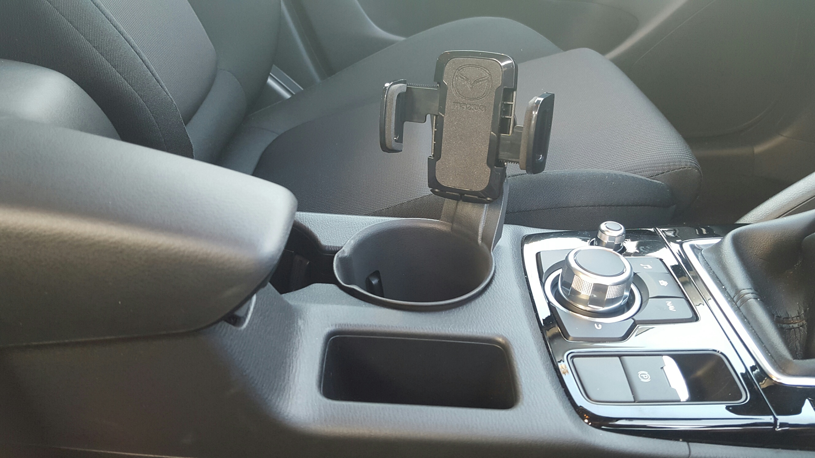 New Genuine Mazda CX5 Mobile Phone Cup Holder KE12ACMPH CX5 2015 01