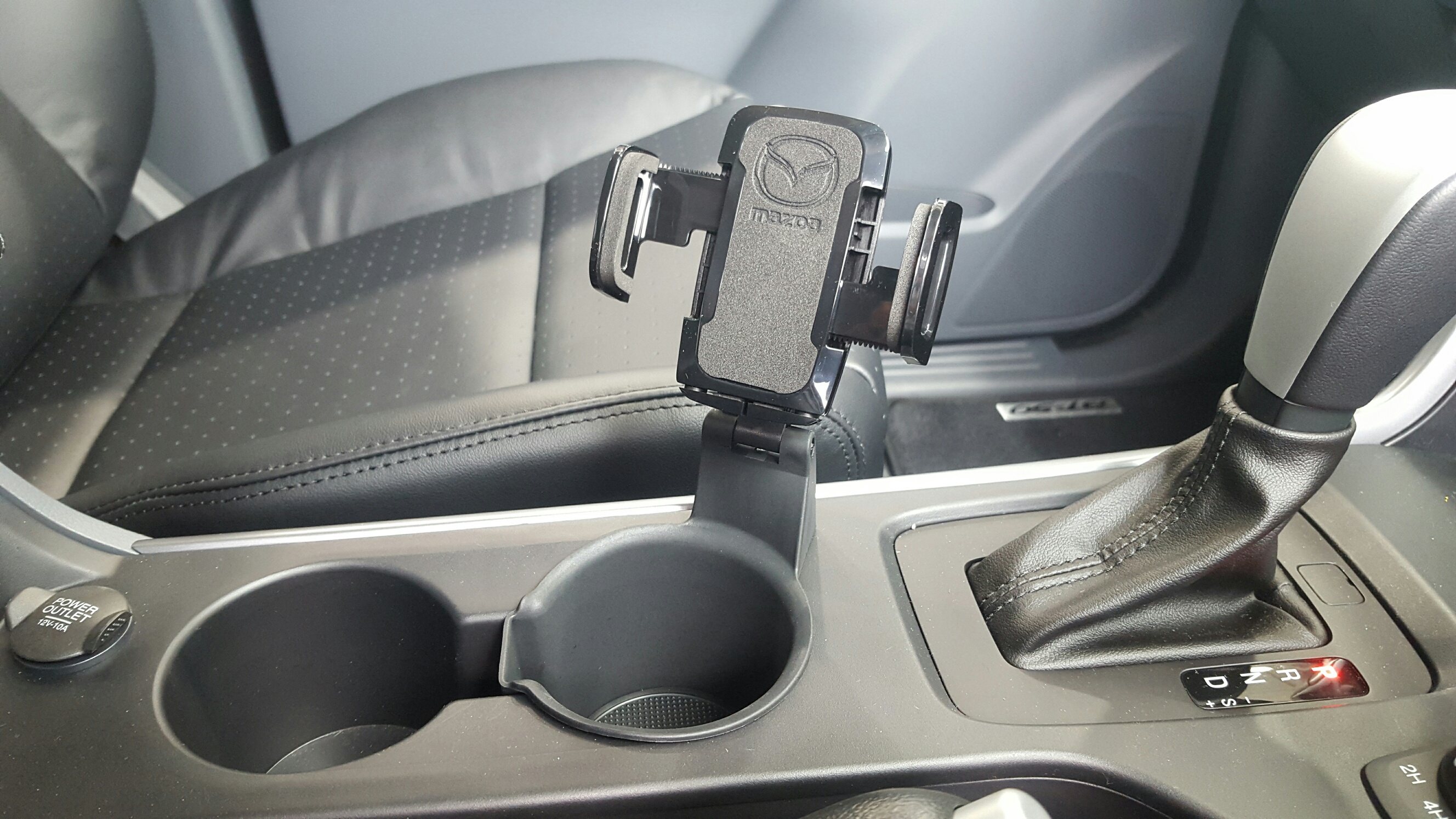 New Genuine Mazda BT50 Phone Cup Holder UP12ACMPH BT50 UP UR 2011