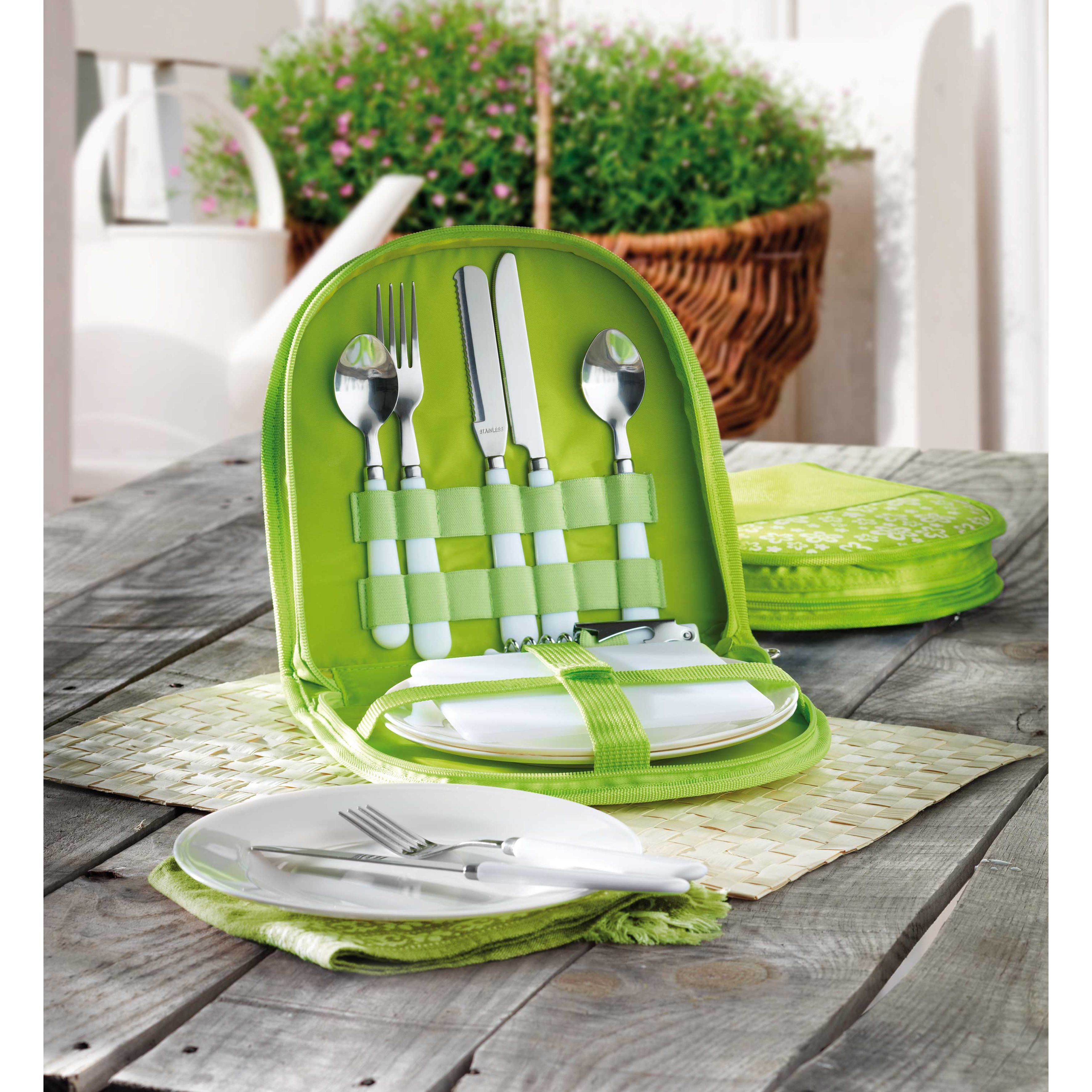 Picnic set for 2 in 600D colourful polyester case with easy carry
