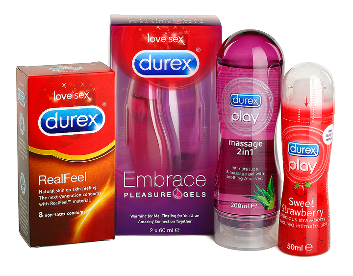 DUREX Starter Pack RealFeel Condoms, Massage/ Play Gels, Strawberry