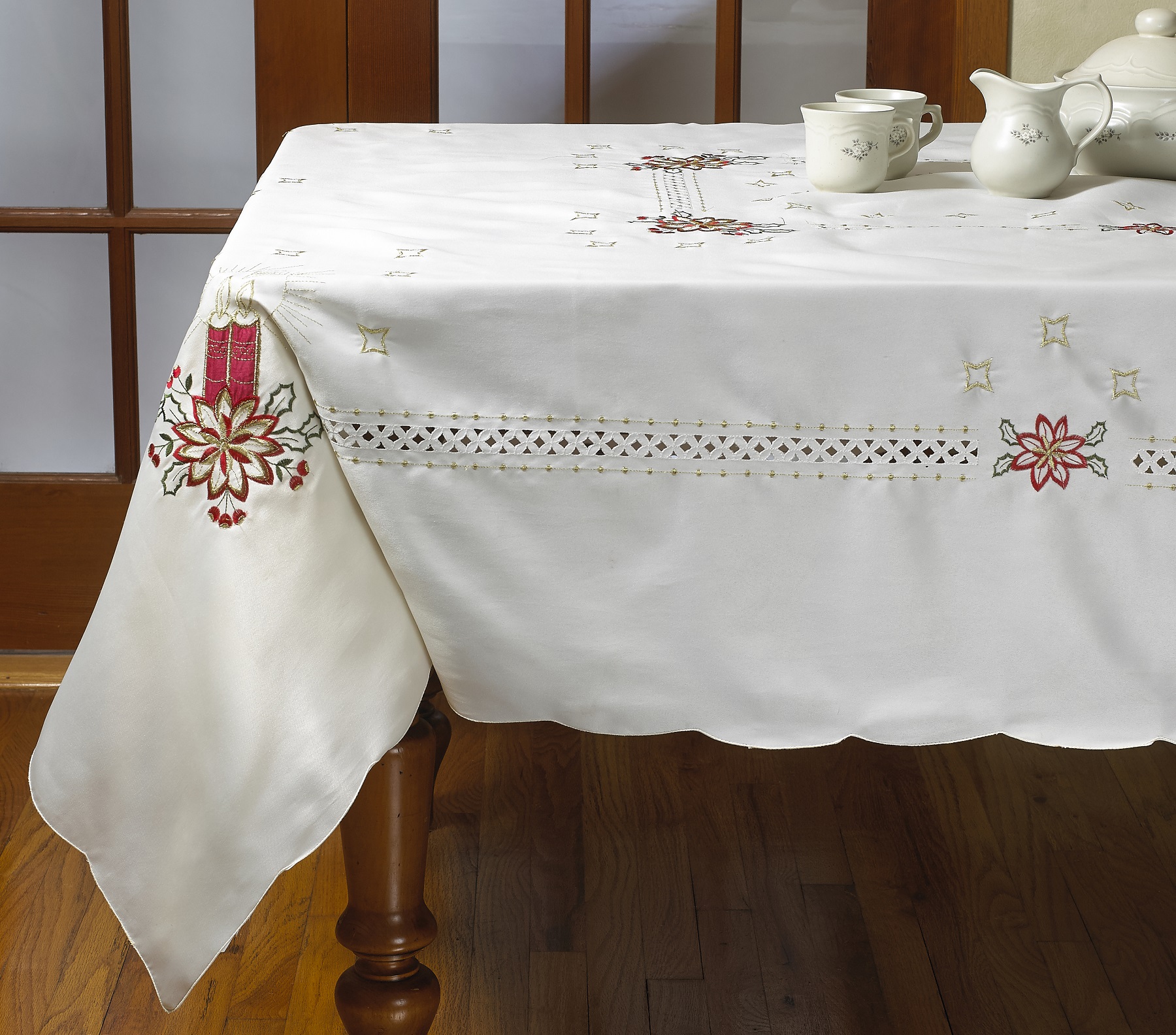 Seasonal Holiday Christmas Candles Holiday Embroidered Design