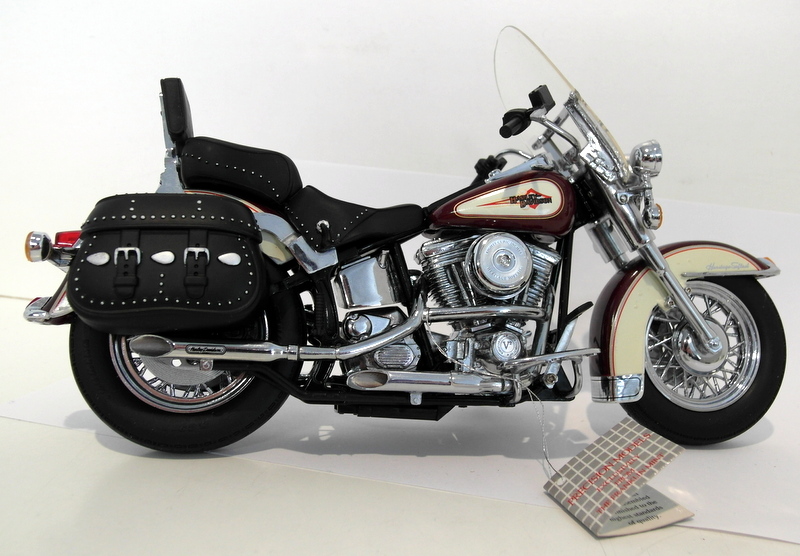 franklin mint 1 10 scale b11uq61 harley davidson heritage softail classic ebay franklin mint 1 10 scale b11uq61 harley davidson heritage softail classic ebay