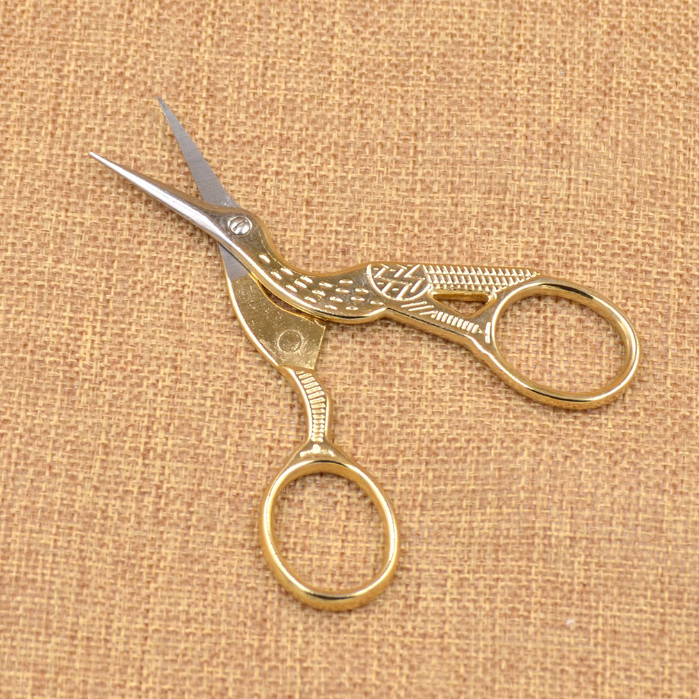 Antique retro vintage crafts embroidery scissors sewing craft diy shear Antique retro vintage crafts embroidery scissors sewing craft diy shear