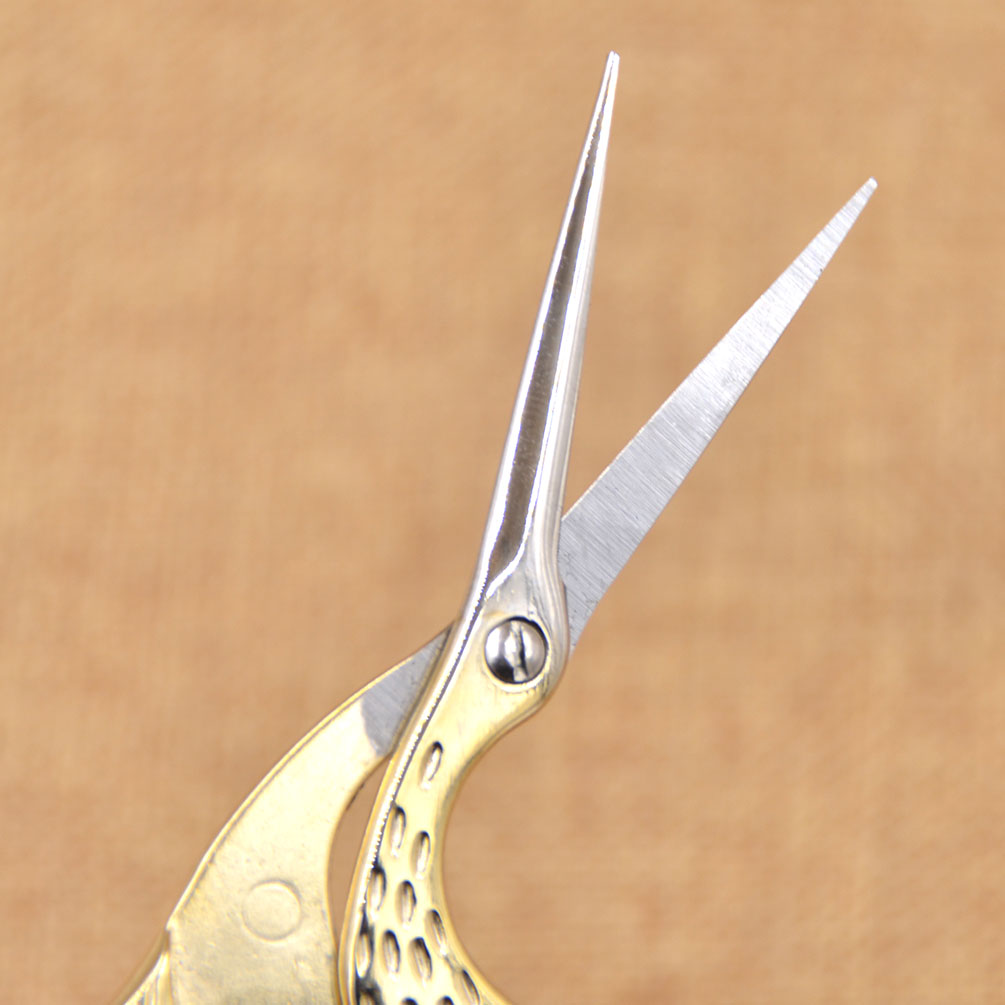 Antique retro vintage crafts embroidery scissors sewing craft diy shear Antique retro vintage crafts embroidery scissors sewing craft diy shear