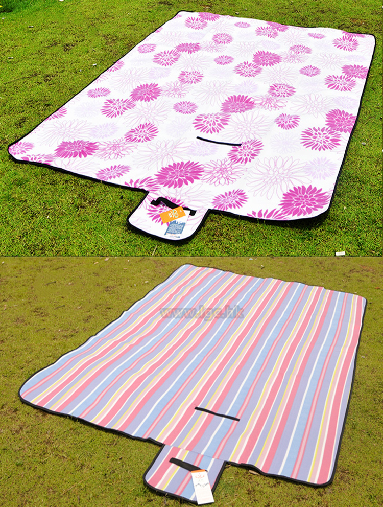 59" x 79" Outdoor Beach Camping Picnic Mat Waterproof Moistureproof Mat Blanket eBay