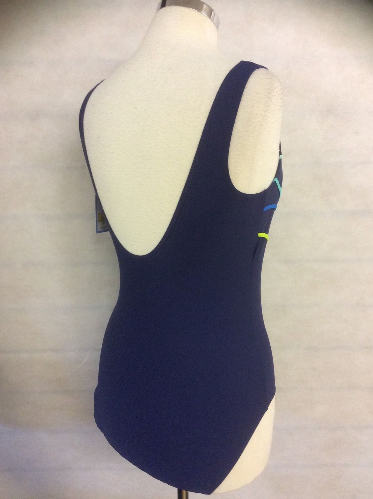 CHLORINE RESIST POOL SUIT/SWIMMING COSTUME HIDDEN BUST SUPPORT SIZE 6