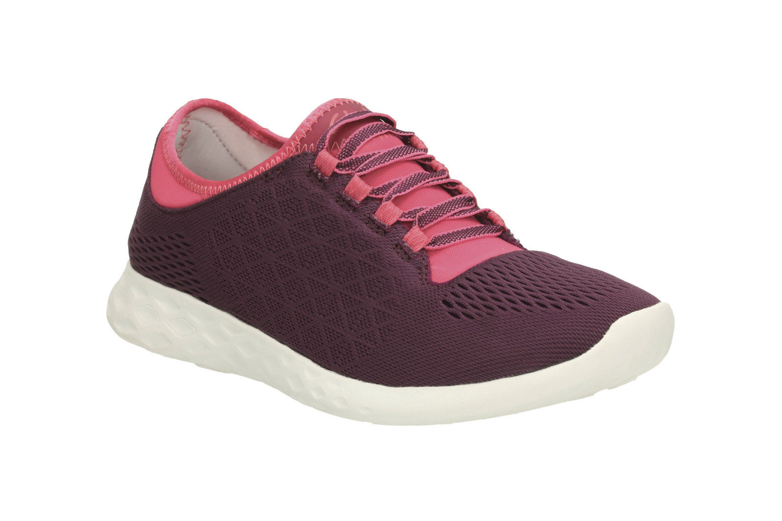 clarks womens lace up shoes