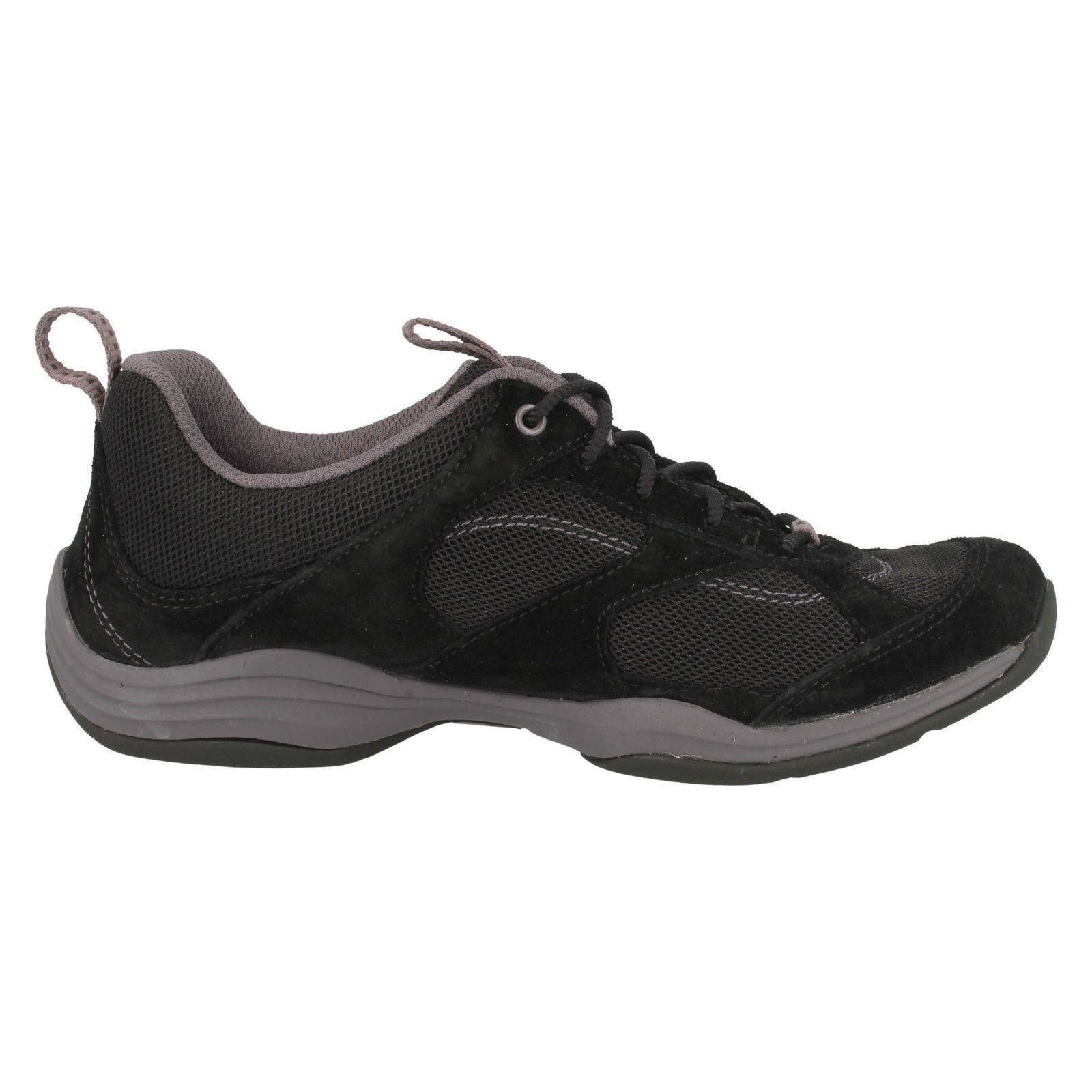 LADIES CLARKS BLACK SUEDE LACE UP EVERYDAY WALKING LADIES CLARKS BLACK SUEDE LACE UP EVERYDAY WALKING