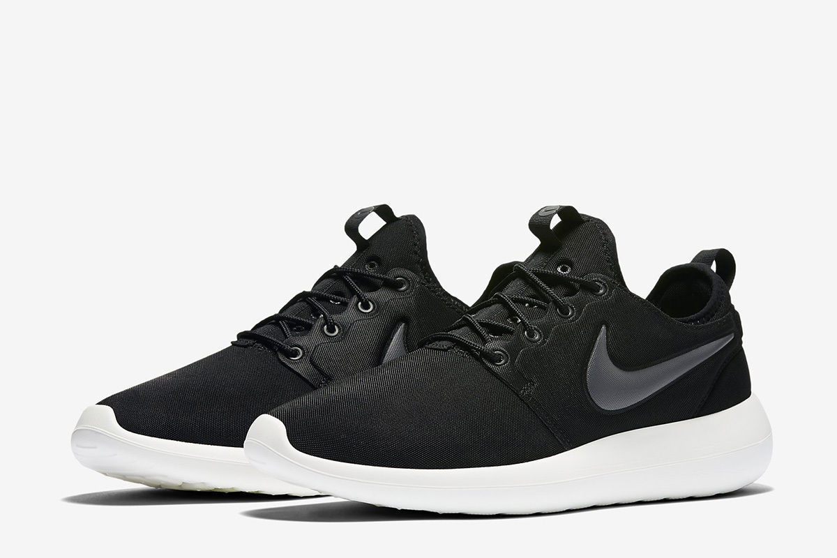 nike roshe trainers womens