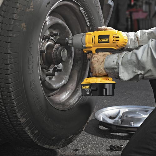 DEWALT DW059K-2R Factory Reconditioned 1/2" 18 Volt XRP NiCad Cordless