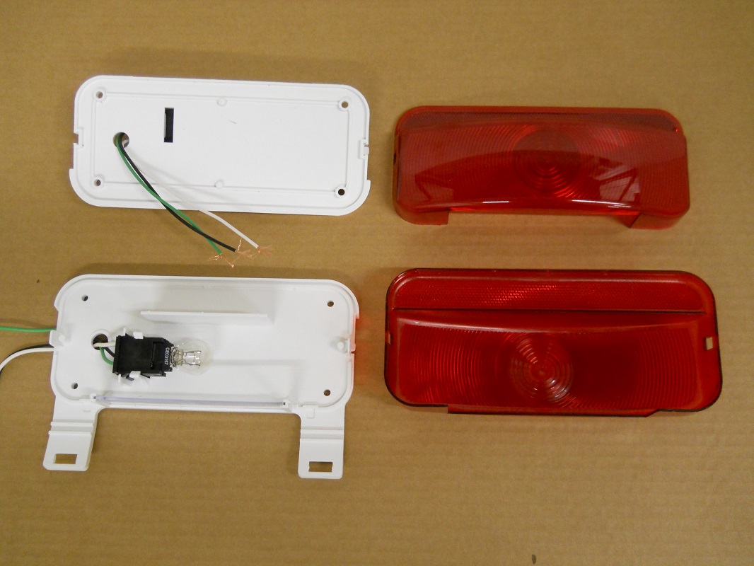 (2) RV Camper Trailer Stop Turn Brake Tail Lights / License Light