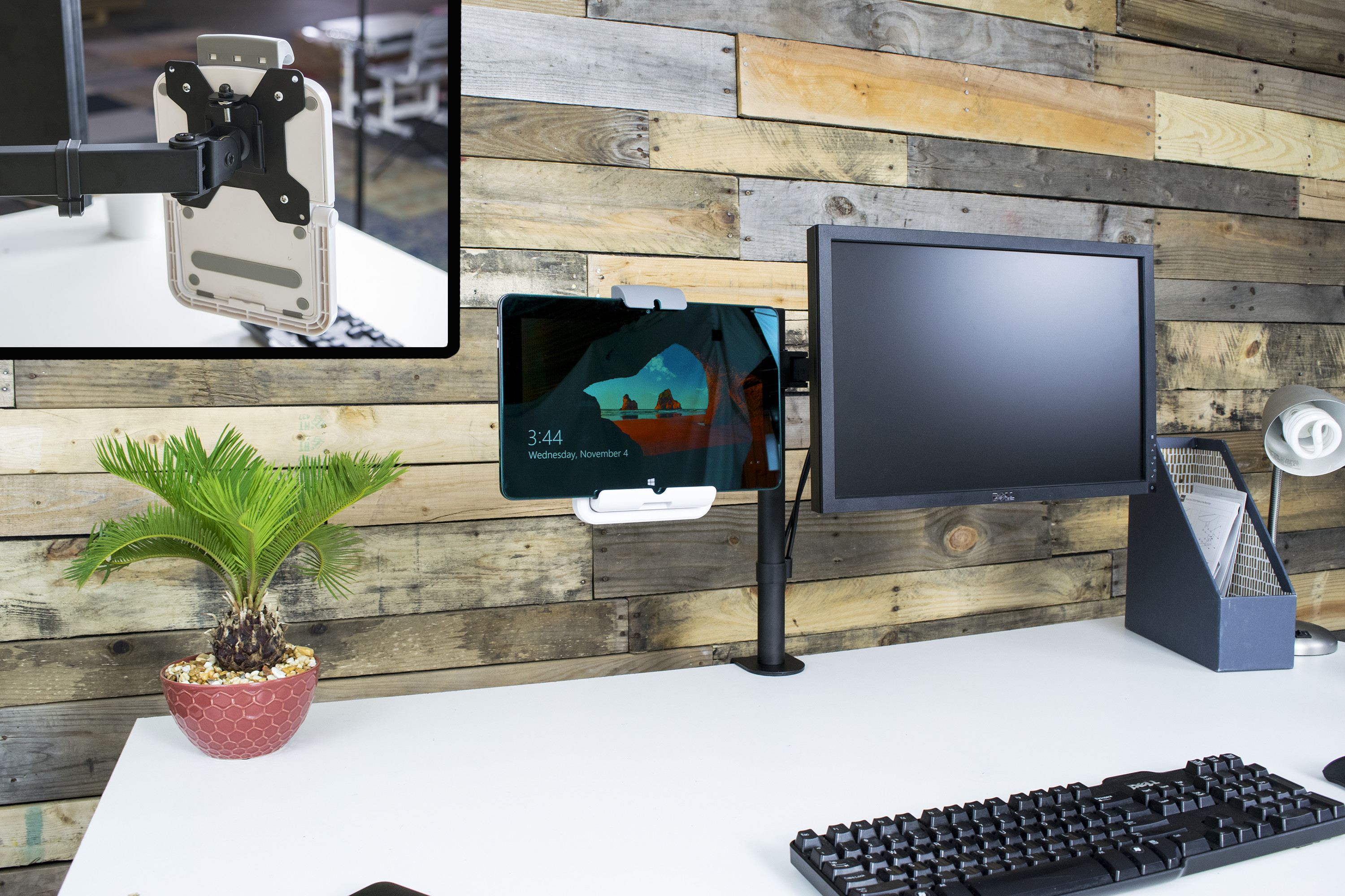 Adjustable Fridge & Wall Mount for Tablet / VESA 75x75, Fits 7" to 10.1