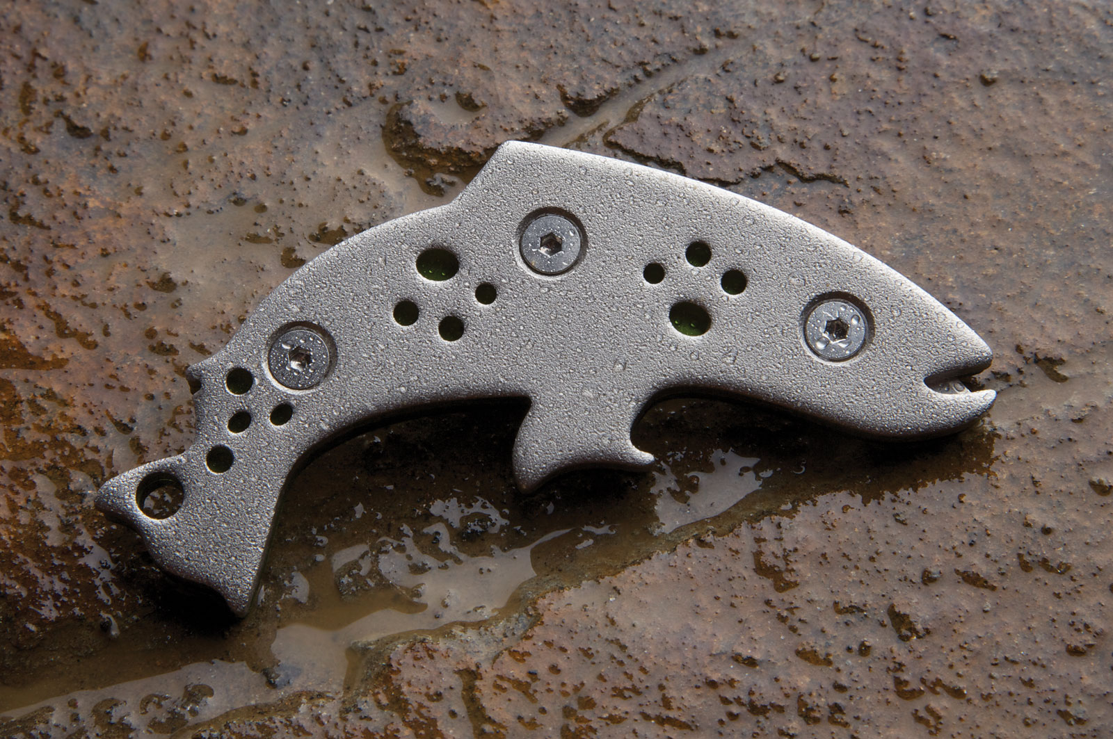 Fishpond Hook Jaw River Tool 2 Fly Fishing Bottle Opener Line Cutter