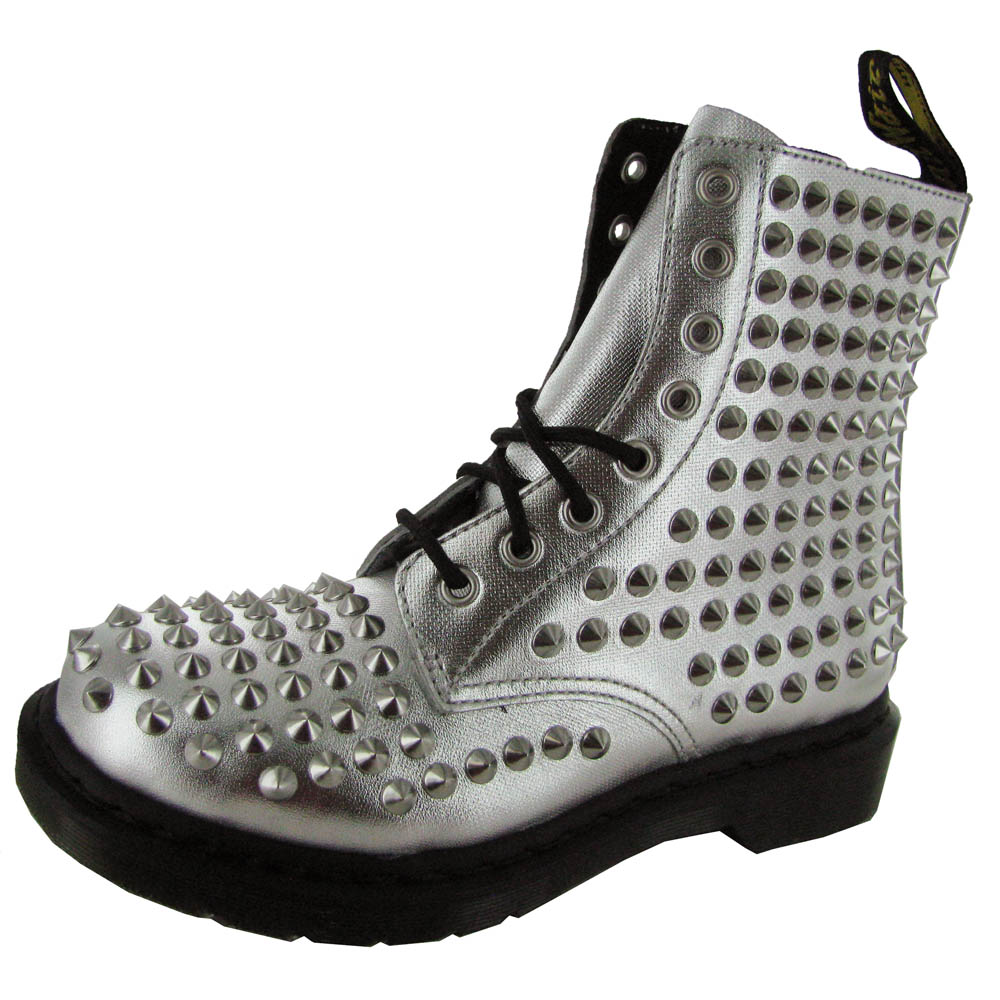 dr martens spike