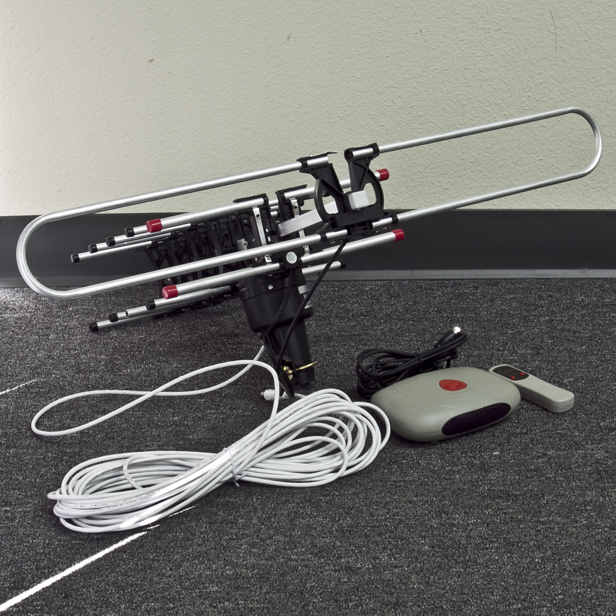 TV HDTV VHF UHF Outdoor Amplified HD Rotor Antenna DIGITAL High