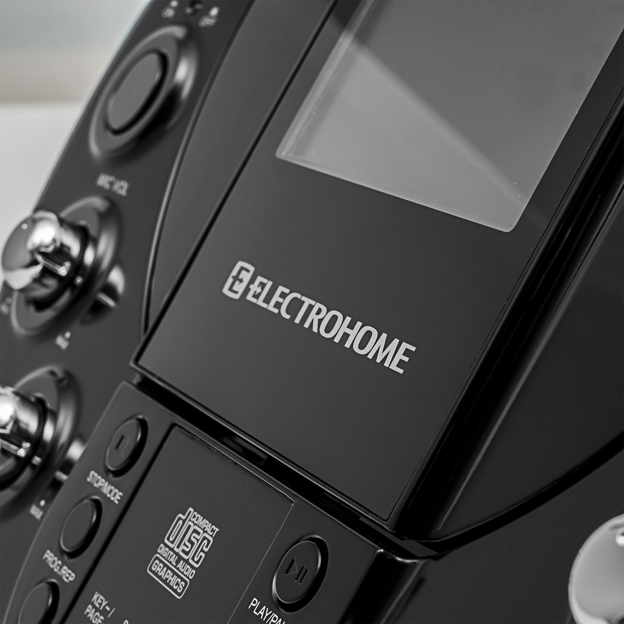 Electrohome EAKAR535 Home Karaoke System & Additional Microphone eBay