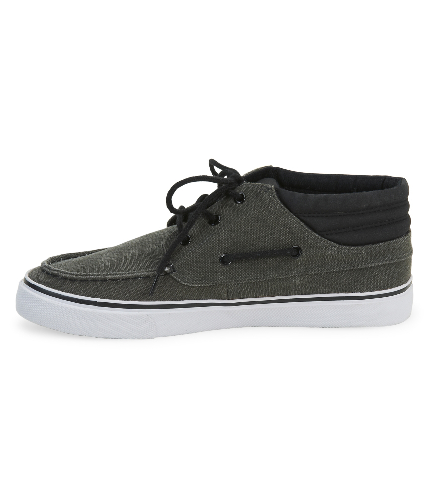 Aeropostale Mens Chukka Comfort Boat Shoes