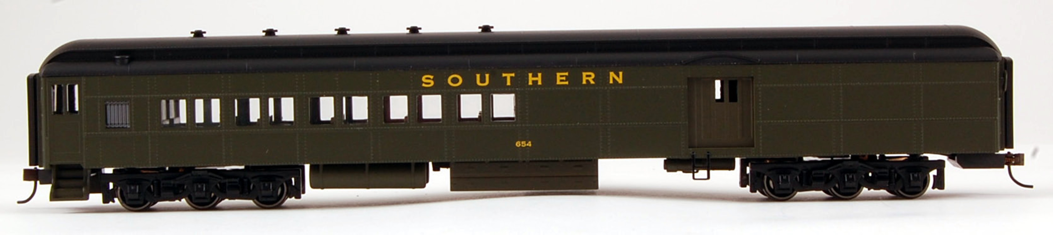 Bachmann HO Scale Train Passenger Car Southern 654 2 Window Door 13606 eBay