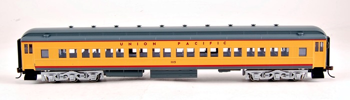 Bachmann HO Scale Passenger Coach Heavyweight Union Pacific 13705