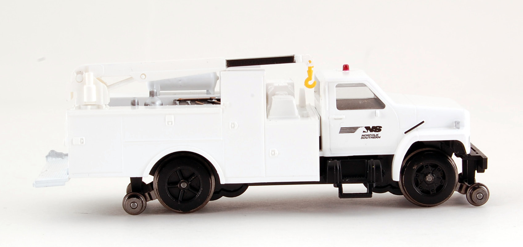 Bachmann HO Scale Train Maintenance Truck DCC Equipped N&S 16902