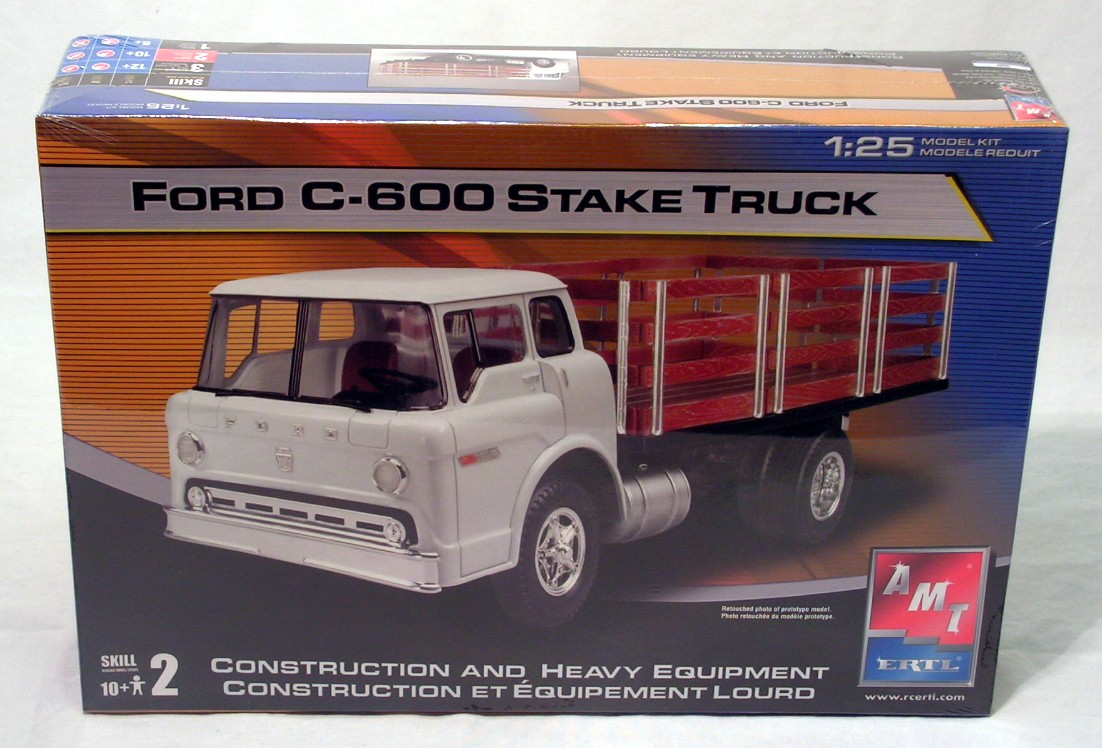 AMT/ERTL FORD C600 STAKE TRUCK 125 Scale Model Kit eBay
