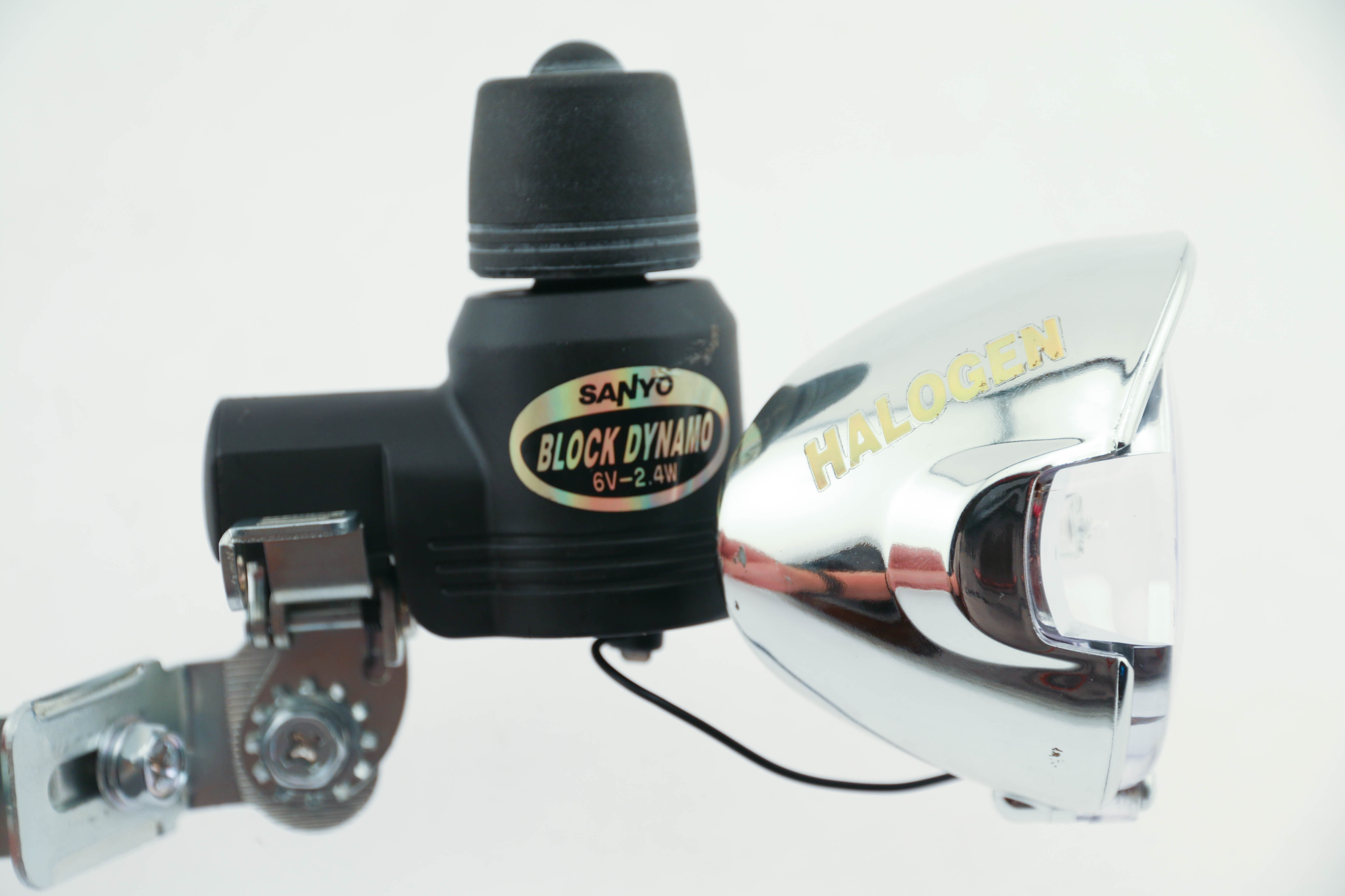 Sanyo Block Dynamo Rim/Tire Generator Bike Halogen Head Light 6V 2.4