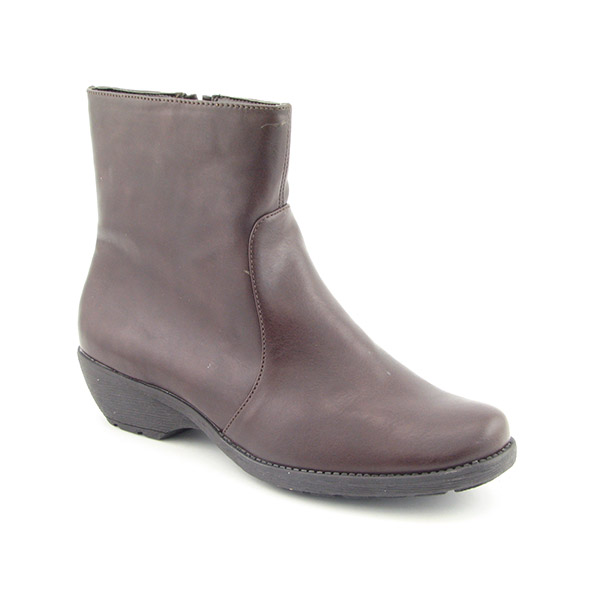 AEROSOLES Speartint Ankle Boots Brown