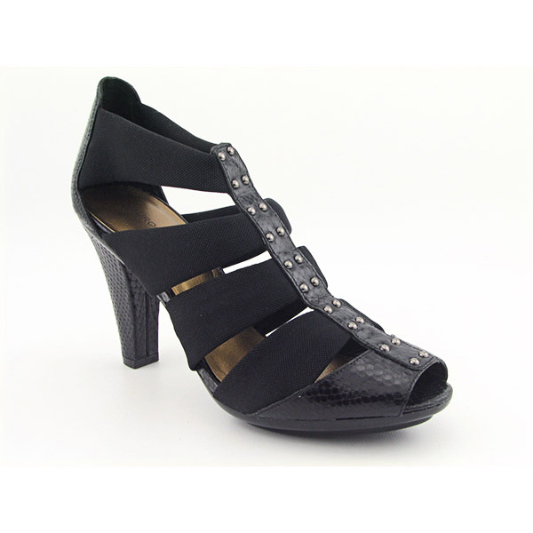 ARTURO CHIANG Sapho Platform Wedges Black