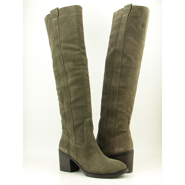 BCBGENERATION Boss Boots Gray
