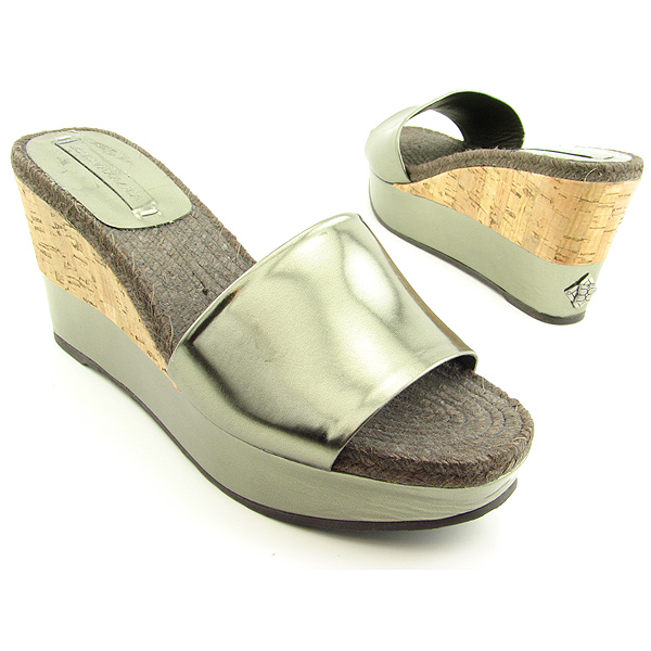 BCBGMaxazria Sandy Platform Wedges Gray