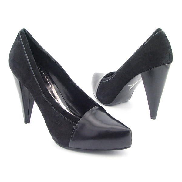 BCBGIRLS Roberta Heels Black