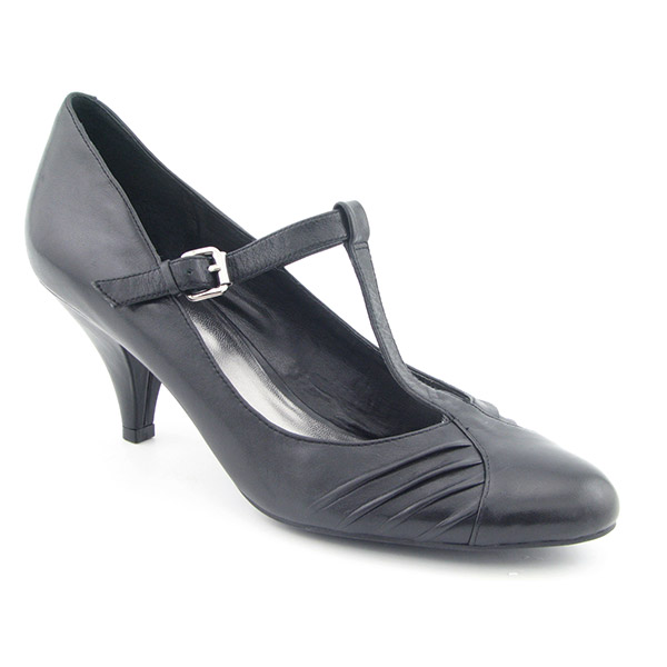 BCBGIRLS Fedro Heels Black