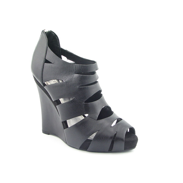 BCBGIRLS Cras Platform Wedges Black