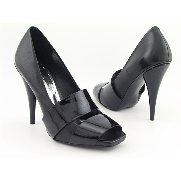BCBGIRLS LePumps Black