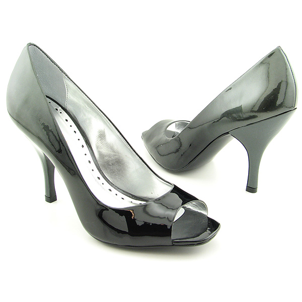 BCBGIRLS Ariel Pumps Black