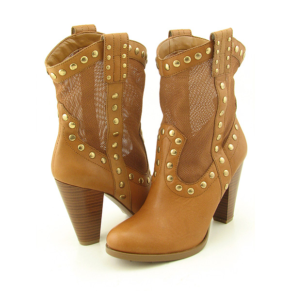 BCBGENERATION Winston Ankle Boots Brown