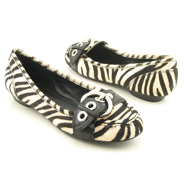 BCBGENERATION Dinia3 Flats Black