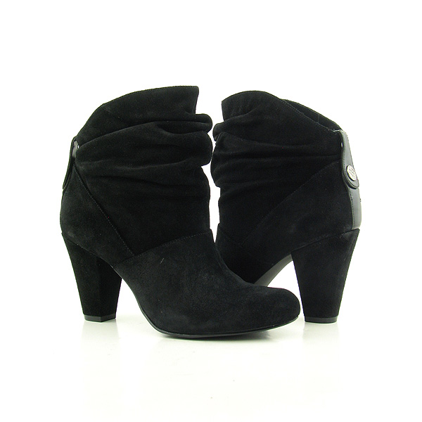 BCBGENERATION Dash Booties Black