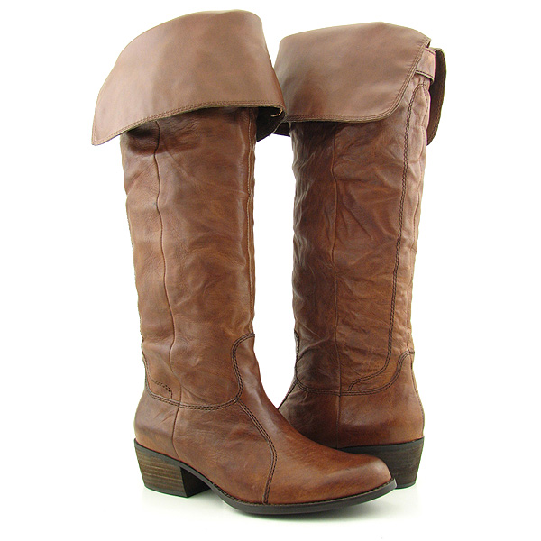BCBGENERATION Fancy Boots Brown