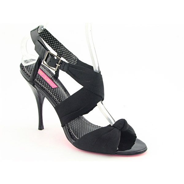 BETSEY JOHNSON Calantha Sandals Black